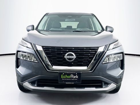 Used 2023 Nissan Rogue SV AWD/4WD image 2