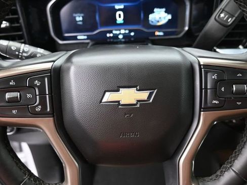 Used 2024 Chevrolet Silverado 2500 High Country w/ Technology Package AWD/4WD image 30