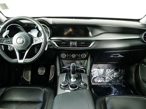 Used 2018 Alfa Romeo Stelvio Sport w/ Quick Order Package 22J Sport image 18