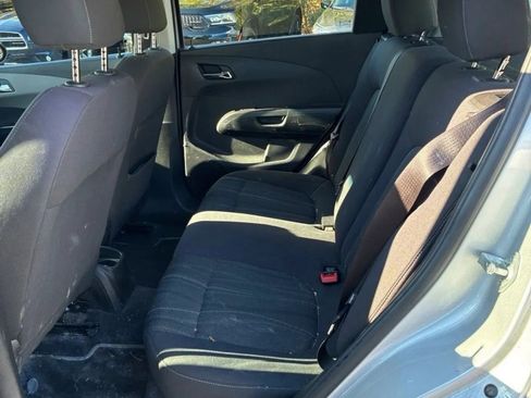 Used 2013 Chevrolet Sonic LT image 3