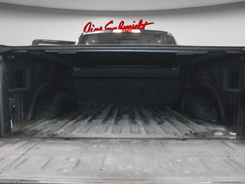 Used 2017 Ford F250 Platinum w/ Platinum Ultimate Package AWD/4WD image 31