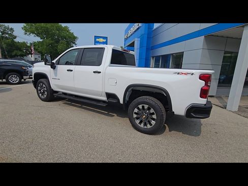 New 2025 Chevrolet Silverado 2500 Custom w/ Custom Convenience Package image 6