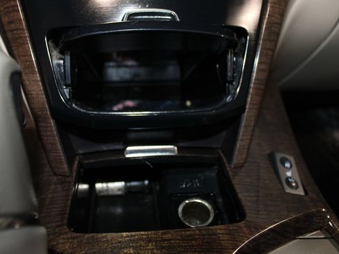 Used 2010 Acura MDX AWD/4WD image 19
