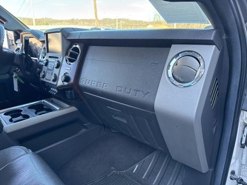 Used 2016 Ford F350 Lariat w/ Lariat Ultimate Package image 44