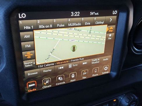 Used 2023 Jeep Wrangler Unlimited Sahara image 18