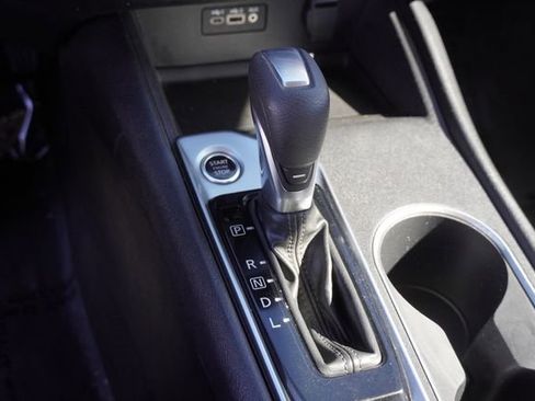 Used 2022 Nissan Altima 2.5 SV FWD image 26