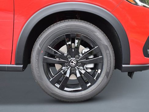 Certified 2026 Honda HR-V Sport image 12