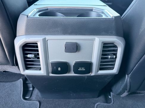 Used 2019 Ford F350 Lariat w/ Chrome Package AWD/4WD image 29