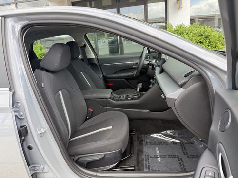 New 2026 Hyundai Sonata SE FWD image 18
