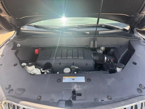 Used 2016 Buick Enclave Convenience w/ Trailering Package FWD image 22