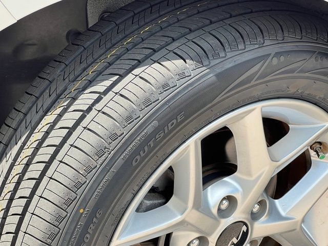 Certified 2023 Kia Soul S FWD image 37
