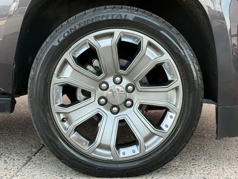 Used 2016 GMC Yukon Denali w/ Open Road Package AWD/4WD image 25