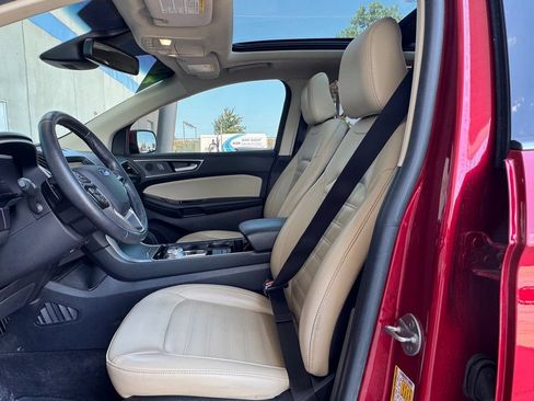 Used 2020 Ford Edge SEL w/ Cold Weather Package AWD/4WD image 19