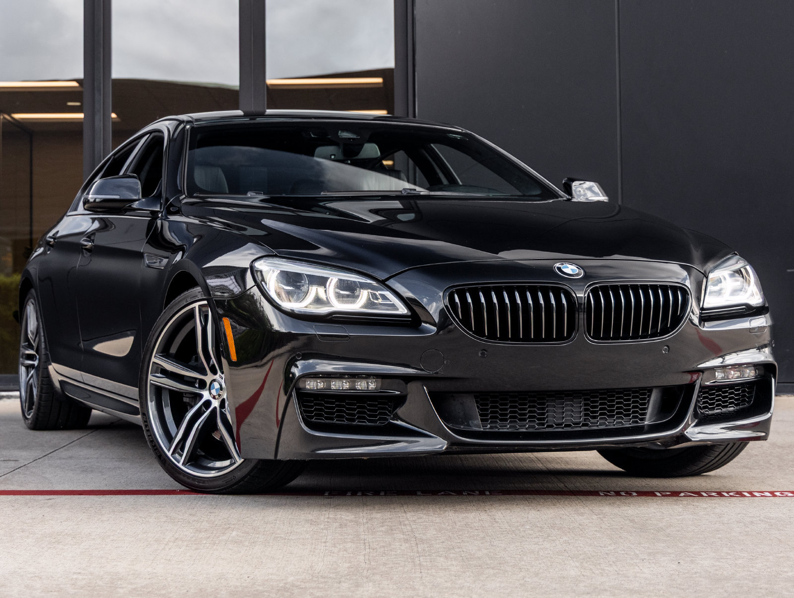Used 2019 BMW 650i Gran Coupe w/ Executive Package RWD image 2