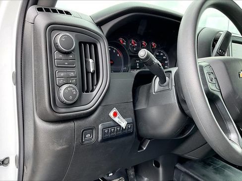 New 2026 Chevrolet Silverado 3500 W/T w/ WT Convenience Package AWD/4WD image 29