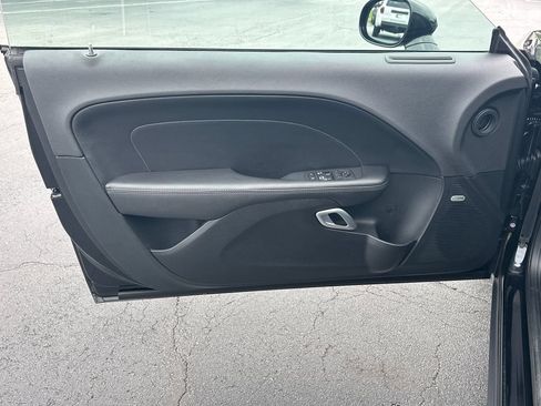 Used 2019 Dodge Challenger SXT w/ Plus Package RWD image 11