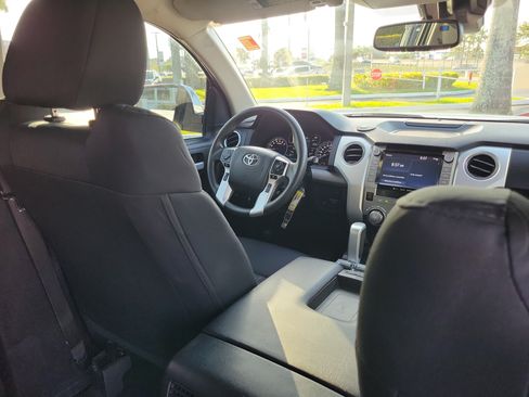 Used 2021 Toyota Tundra SR5 RWD image 13