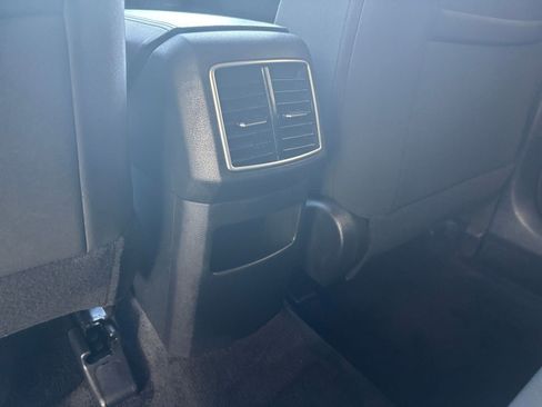 Used 2025 Kia Sportage LX image 23