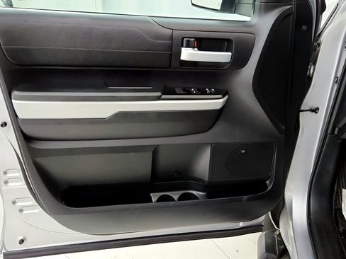 Certified 2020 Toyota Tundra Limited w/ Limited Premium Package AWD/4WD image 19