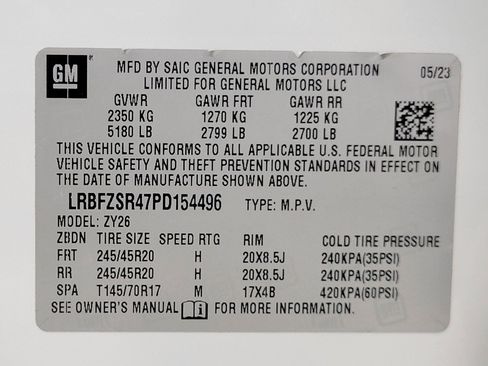 Used 2023 Buick Envision Avenir image 29