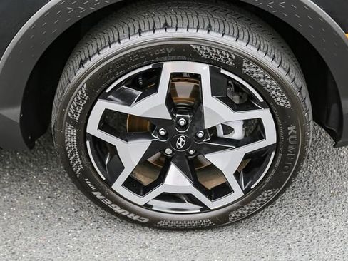 Certified 2024 Hyundai Santa Cruz Limited image 12