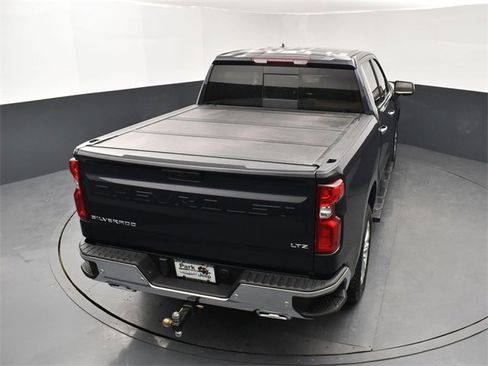 Used 2024 Chevrolet Silverado 1500 LTZ w/ LTZ Convenience Package II image 17