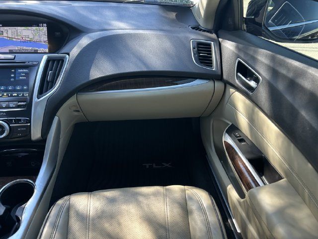 Used 2019 Acura TLX w/ Technology Package FWD image 20