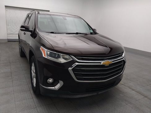 Used 2021 Chevrolet Traverse LT FWD image 14