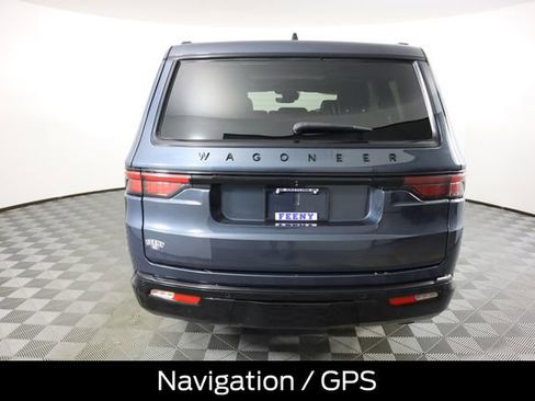 Used 2024 Jeep Wagoneer Series II AWD/4WD image 5