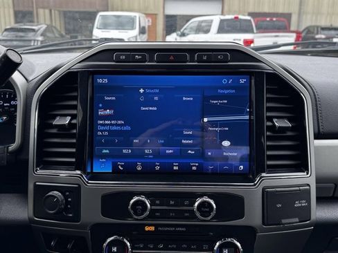 Used 2022 Ford F350 Lariat w/ Chrome Package image 3