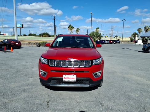 Used 2019 Jeep Compass Limited FWD image 3
