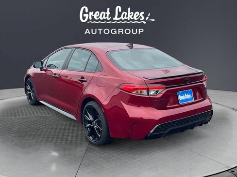 Used 2022 Toyota Corolla SE w/ Carpet Mat Package (TMS) FWD image 3