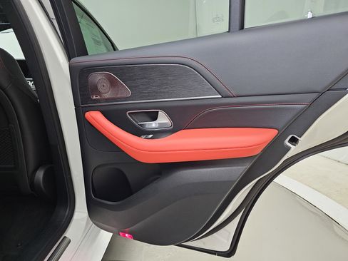 New 2026 Mercedes-Benz GLE 53 AMG 4MATIC Coupe image 34