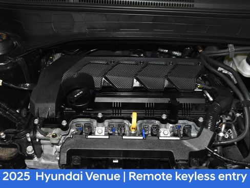 Certified 2025 Hyundai Venue SEL FWD image 8