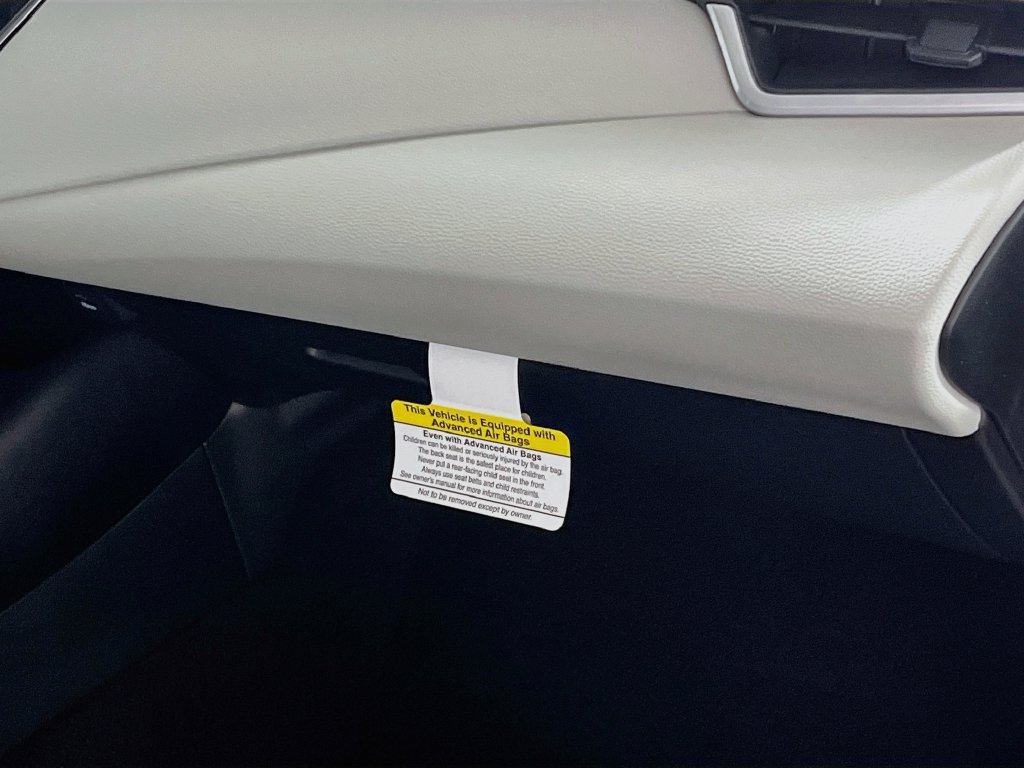 New 2027 Toyota Corolla LE FWD image 30