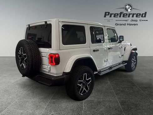 New 2027 Jeep Wrangler Unlimited Sahara AWD/4WD image 21