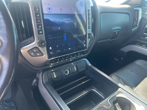 Used 2018 Chevrolet Silverado 2500 LTZ w/ Duramax Plus Package image 34