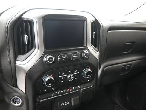 Used 2020 Chevrolet Silverado 1500 LT Trail Boss w/ Convenience Package AWD/4WD image 5