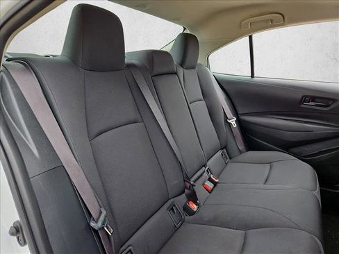 Used 2024 Toyota Corolla LE FWD image 18