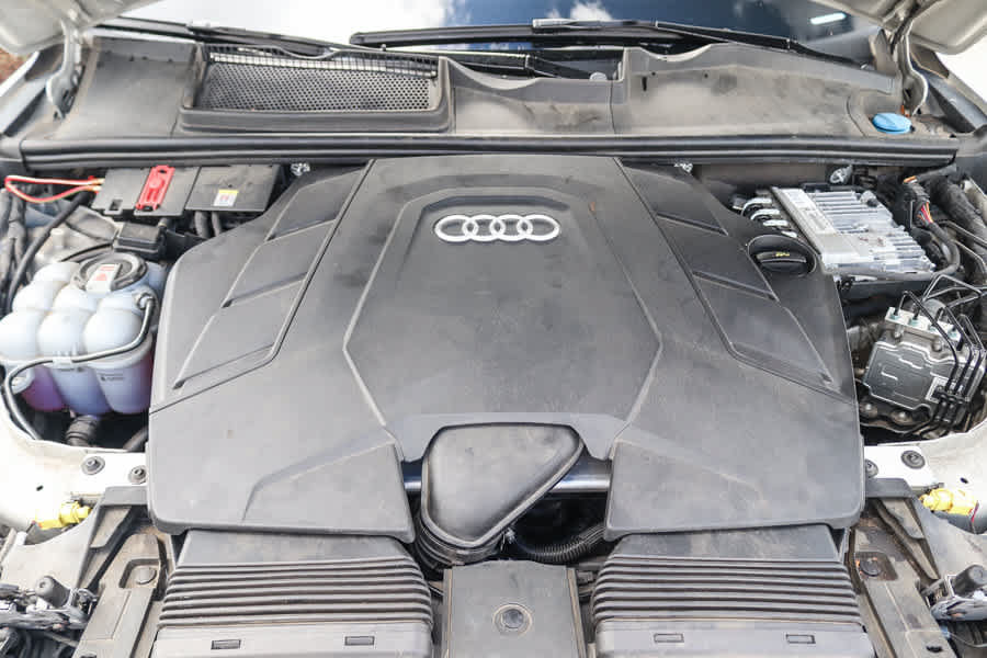 Used 2023 Audi Q7 3.0T Prestige AWD/4WD image 30