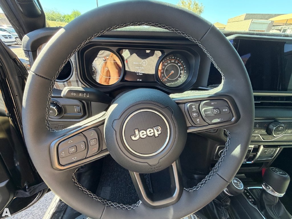 Used 2020 Jeep Compass Latitude FWD image 8