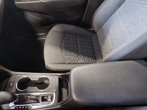 Used 2023 Chevrolet Equinox LT FWD image 44