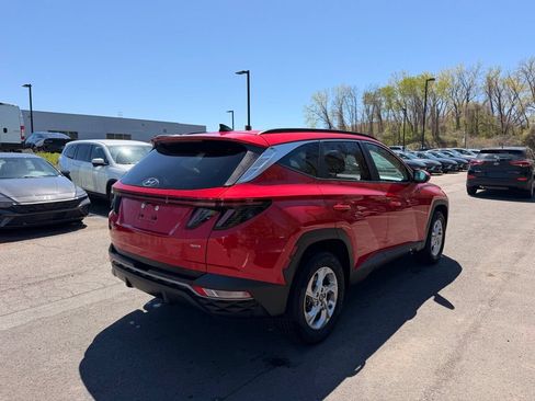 Used 2023 Hyundai Tucson SEL AWD/4WD image 3
