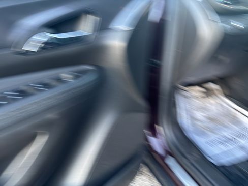 Used 2018 Buick Encore Preferred image 11