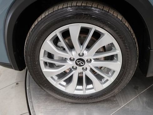 Used 2023 INFINITI QX50 Luxe image 7