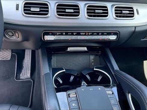 Used 2025 Mercedes-Benz GLE 350 4MATIC image 26