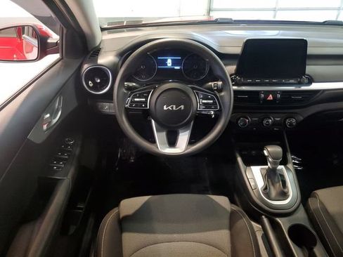 Used 2023 Kia Forte LXS w/ LXS Technology Package FWD image 15