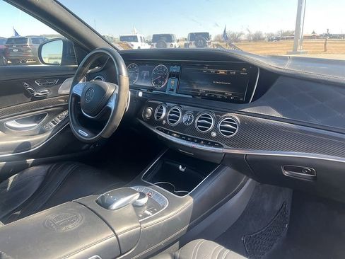 Used 2015 Mercedes-Benz S 63 AMG 4MATIC Sedan image 15