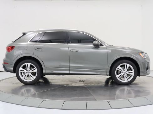 Used 2020 Audi Q3 2.0T Premium AWD/4WD image 6