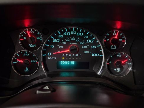 Used 2021 Chevrolet Express 3500 w/ Power Convenience Package image 23